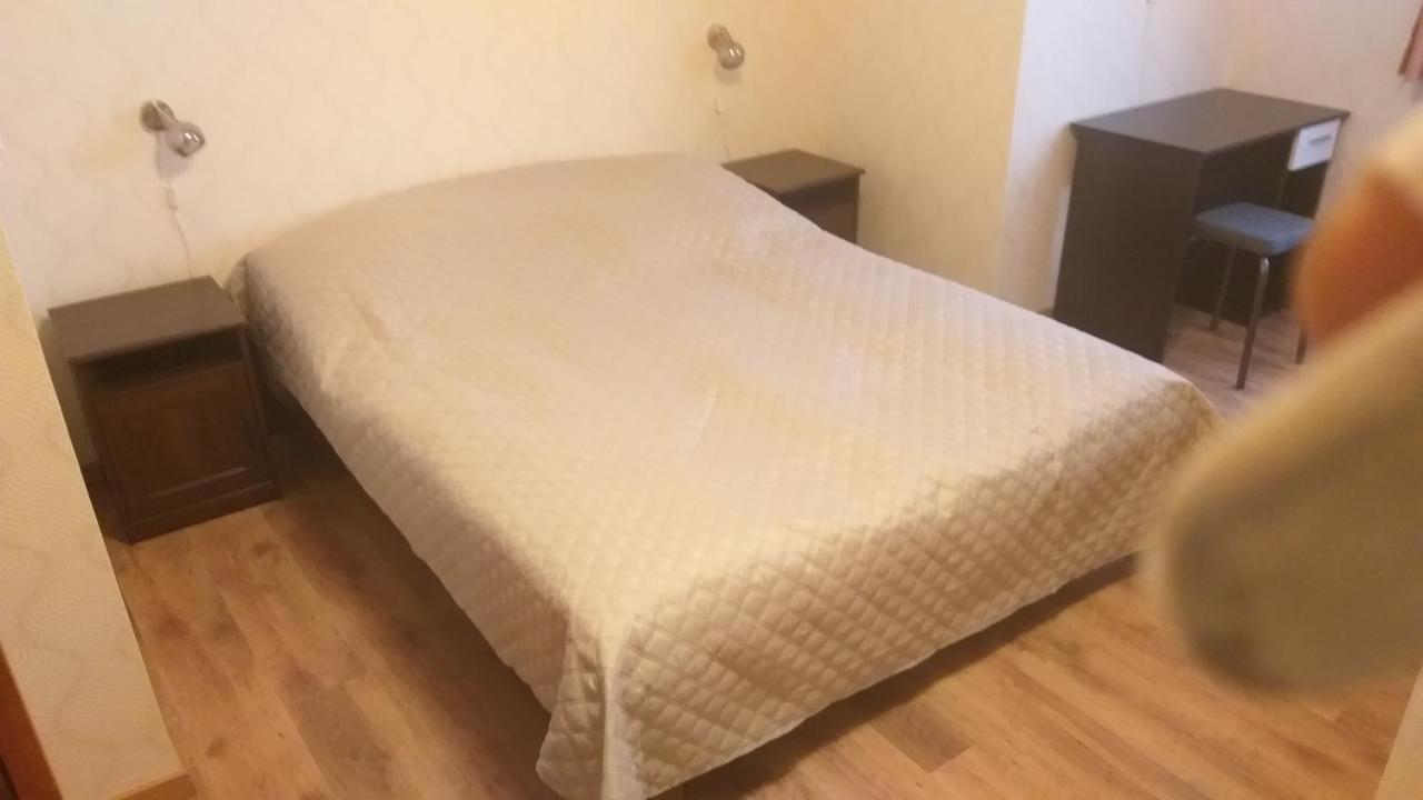 Karpatia Vendeghaz 1201 Budapest Esterno foto